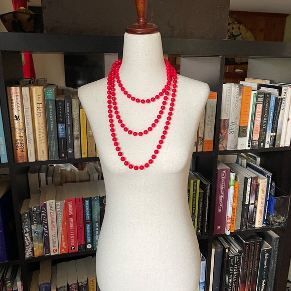 vintage necklaces - Picture 6 of 6